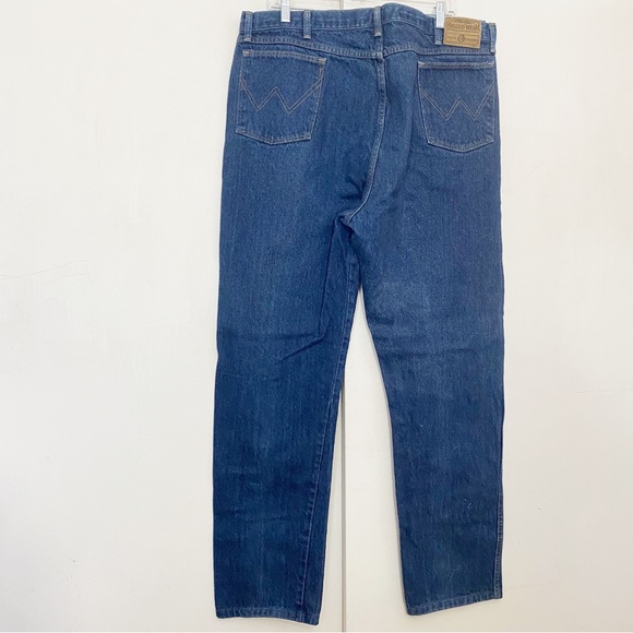 WRANGLER Rugged Wear Outdoor heavyweight jeans size 42 Waist 35” inseam - Picture 4 of 5